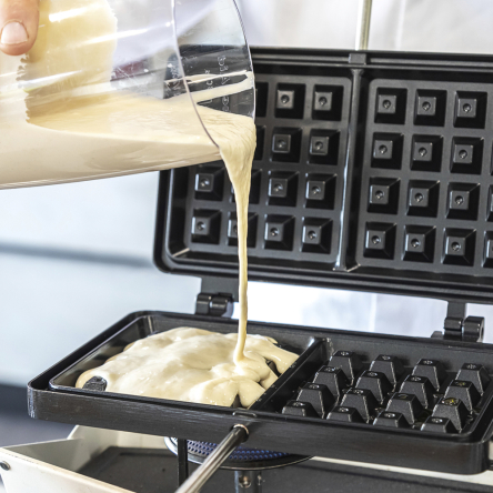 Вафельниця з антипригарним покриттям Kitchen Craft, 22 х 13 см - 5