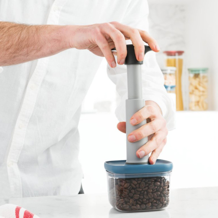 Набір контейнерів із вакуумною системою зберігання BergHOFF LEO 4 предмети (3950128) - 3