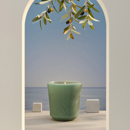 Свеча в подсвечнике из воска Bougies La Française, зеленая, 13 х 13,5 см, 370 г - 2